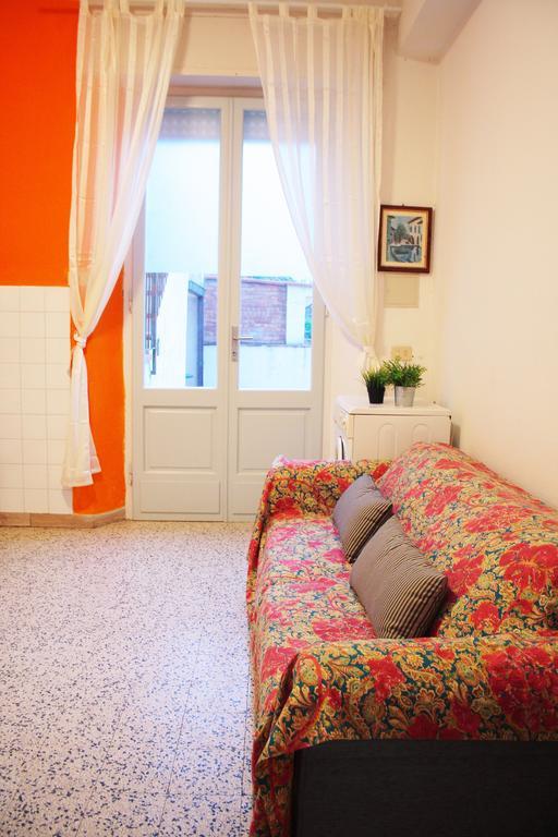 카스틸리오네 델라 페스카이아 Casa Marina 아파트 외부 사진