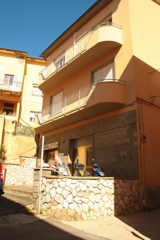 카스틸리오네 델라 페스카이아 Casa Marina 아파트 외부 사진
